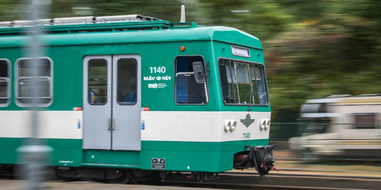 Pomázi baleset: pótlóbuszok közlekednek Budakalász és Pomáz között