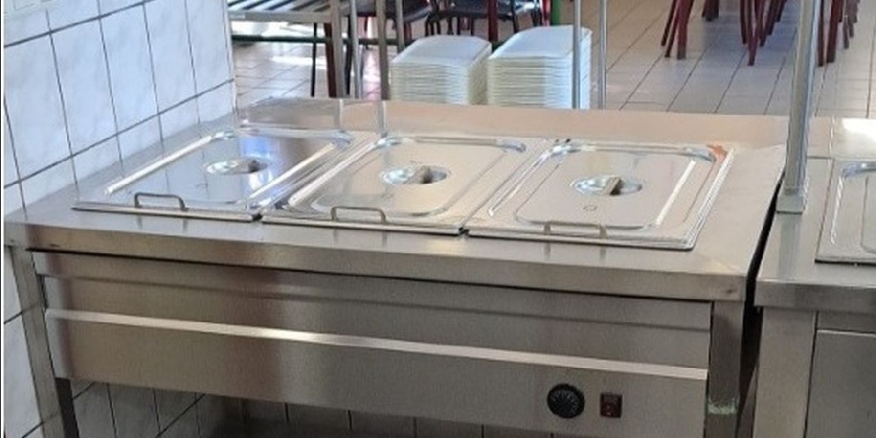 Új melegentartó pultot kapott a Sashegyi Iskola konyhája