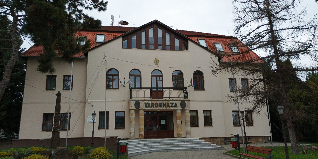 Élő közvetítés a 2025. december 4-i rendkívüli képviselő-testületi ülésről